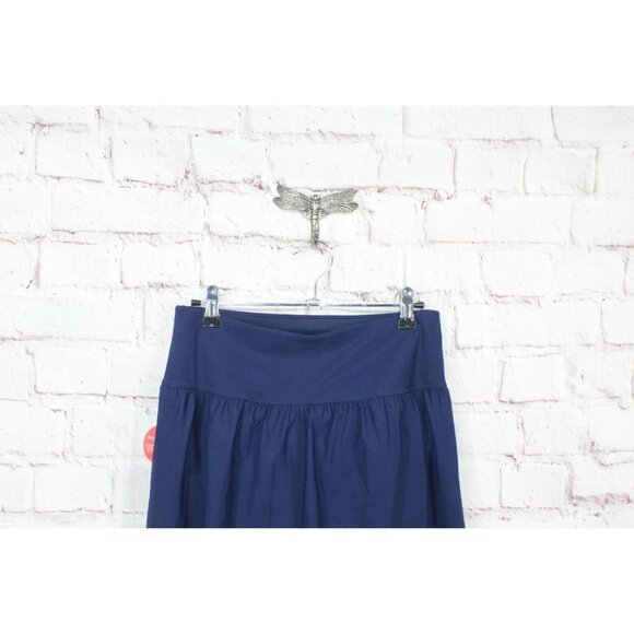 LL Bean Shaping Swimwear Soft Drape Swim Shorts Darkest Navy Size 8 - Picture 2 of 10